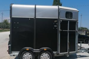 Trailer Forwiliams