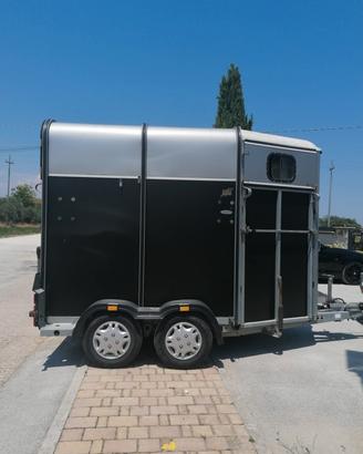 Trailer Forwiliams