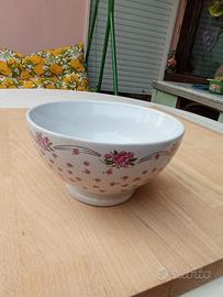 ciotola fiorata per colazione 