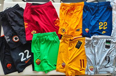 Assortimento 15 pantaloncini AS Roma gara