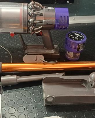 dyson v10