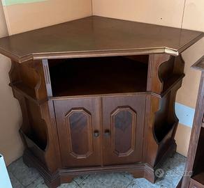 mobile angolo tinta noce