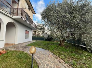 3 LOCALI A PONTE SAN PIETRO