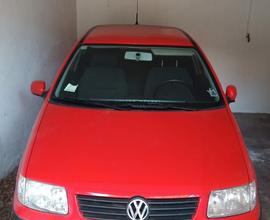 VOLKSWAGEN Polo 3ª serie - 2001