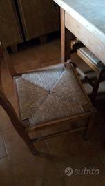 quattro sedie impagliate (vendibili singolarmente)