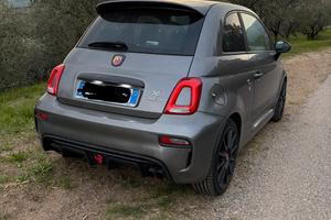 Abarth 595 competizione