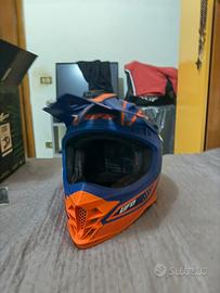 Casco motocross ufo