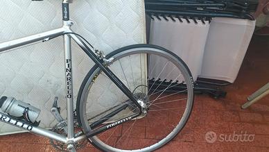  bicicletta da corsa Pinarello 