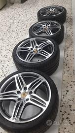 cerchi porsche da 19' modello turbo (replica)