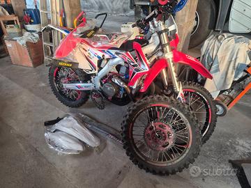 Moto enduro CRF 450 R