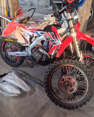 Moto enduro CRF 450 R