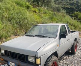 NISSAN Pick-up - 1993