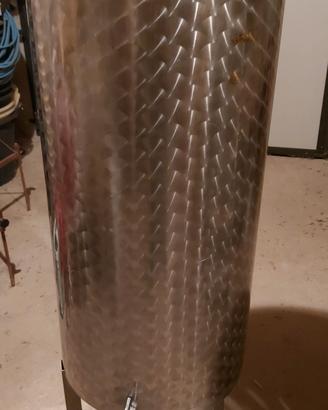 Botte in acciaio per olio