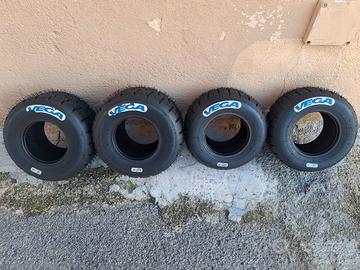 Set treno di gomme da bagnato vega per go kart 60