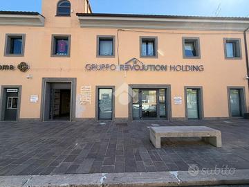 UFFICIO A MONTALTO DI CASTRO