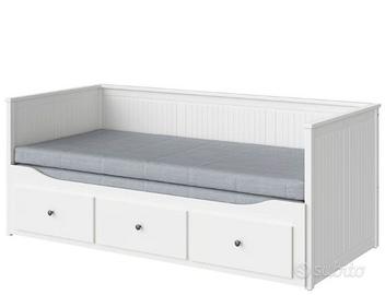Divano letto IKEA completo di materassi