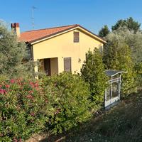 Casa singola con corte privata