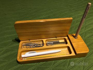 PORTAPENNE VINTAGE DA SCRIVANIA IN LEGNO CHIARO