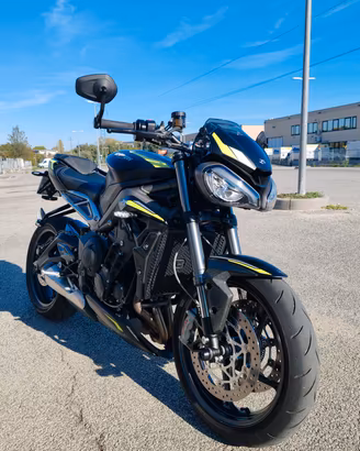 Triumph street triple 765 rs 