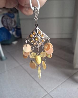 Monorecchino pendente etnico anni '80/'90