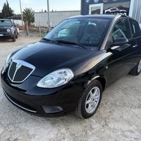 Lancia Ypsilon 1.2 Oro Giallo