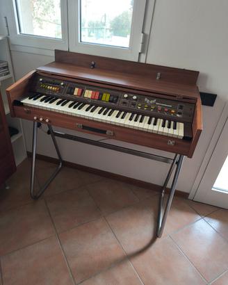 tastiera Orion con campionatore e accompagnamento 