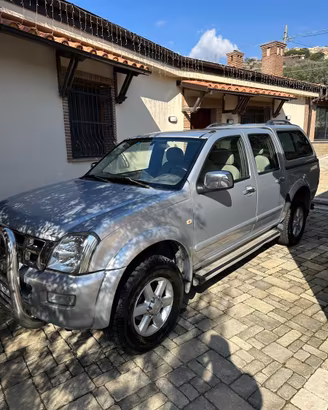 Pick up pickup isuzu dmax d max