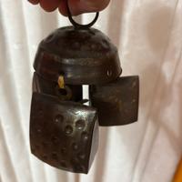 Campanacci in ferro battuto scacciapensieri vinta