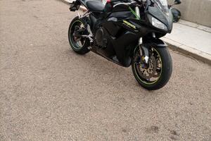 HONDA CBR 1000RR 06