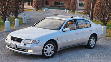 Lexus GS300 JZS147 (d'epoca)
