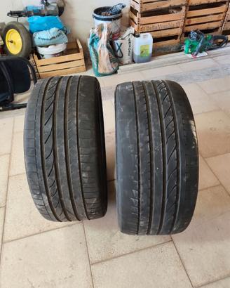 2 Gomme  usate Bridgestone 275/40R20