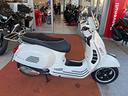 piaggio-vespa-300-gts-i-e