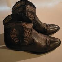 STIVALETTI TEXANI/O CAMPEROS IN PELLE NERA N. 39