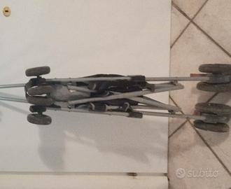 Passeggino pieghevole 