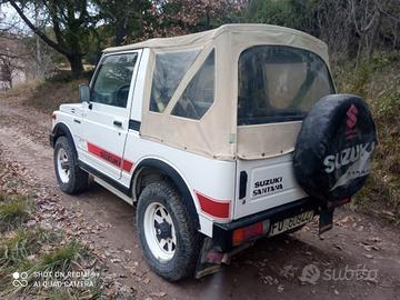 Suzuki sj410