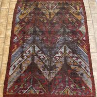 Tappeto orientale Sumak, vecchio, fatto a mano.