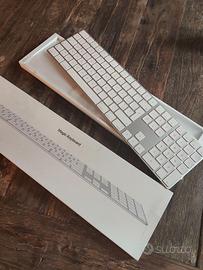 Tastiera magic keyboard con tastierino numerico