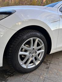 Cerchi Mazda originali 5.5 x 16” + gomme invernali