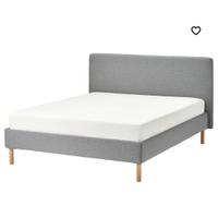 Cameretta con letto 140 cm + comò + comodino