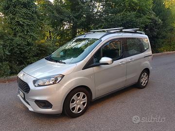 FORD Tourneo Courier 1ªs - 2018