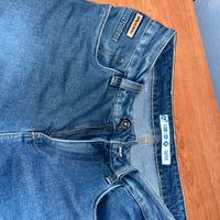 Pantaloni moto