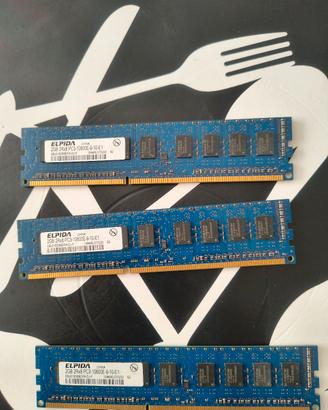 Tre moduli RAM 6Gb Elpida 2 GB RAM PC desktop 
