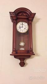 Orologio a pendolo in legno, da parete