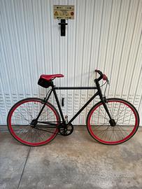 Bicicletta a scatto fisso