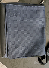 LV/Louis Vuitton 2023 Uomo