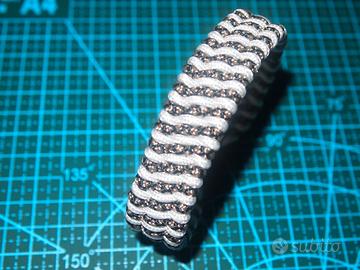 Bracciali e accessori in paracord e microcord