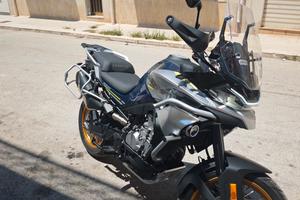 CF 800 MT touring