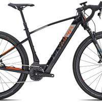 Bicicletta gravel pedalata assistita