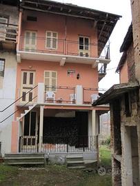 casa a lozzolo