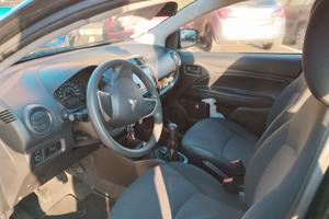 AUTOVETTURA MITSUBISHI SPACE STARE FUNKY